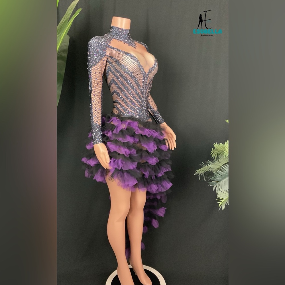 Asymmetric Ruffle Dress - Picture 7 of 9